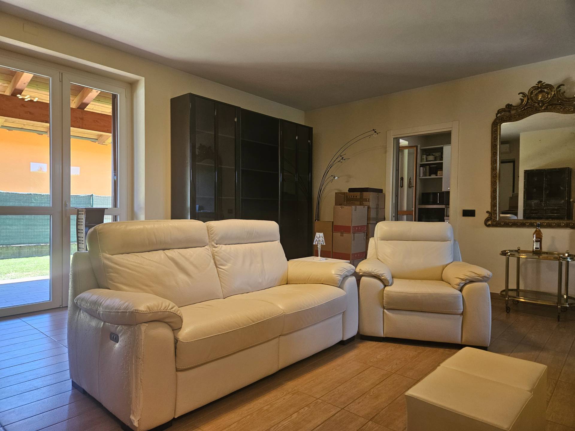 Villa in vendita a Oleggio