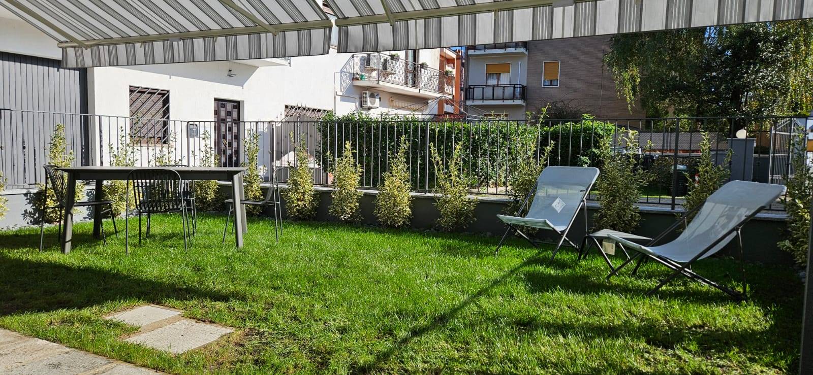Appartamento in affitto a Oleggio, vicinanze centro