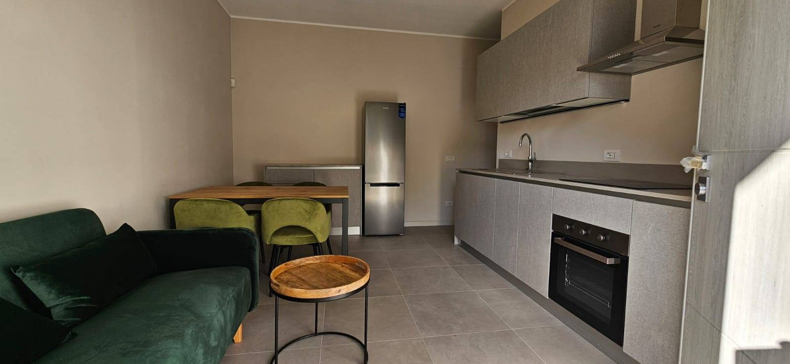 Appartamento in affitto a Oleggio, vicinanze centro