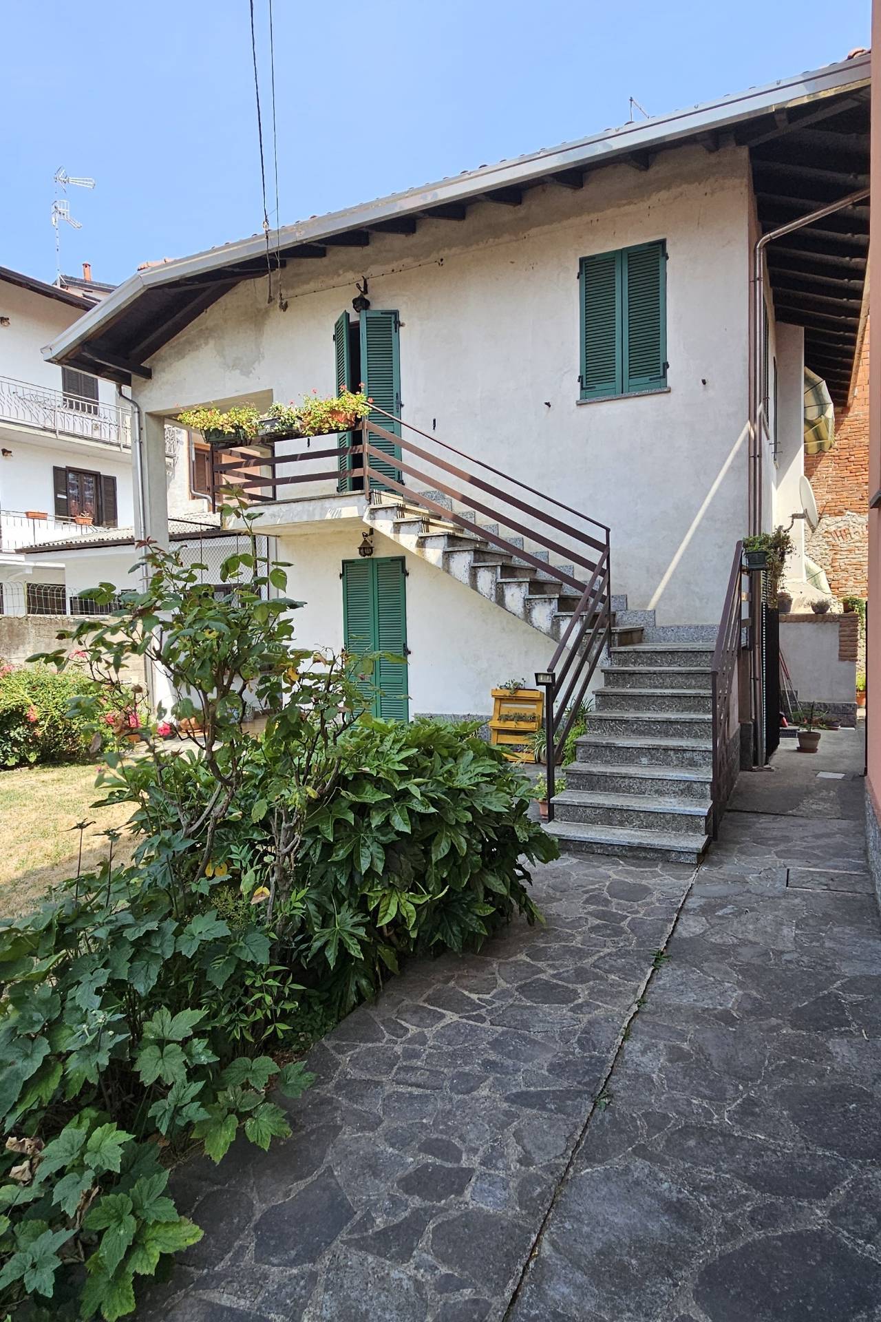 Casa singola in vendita a Pombia