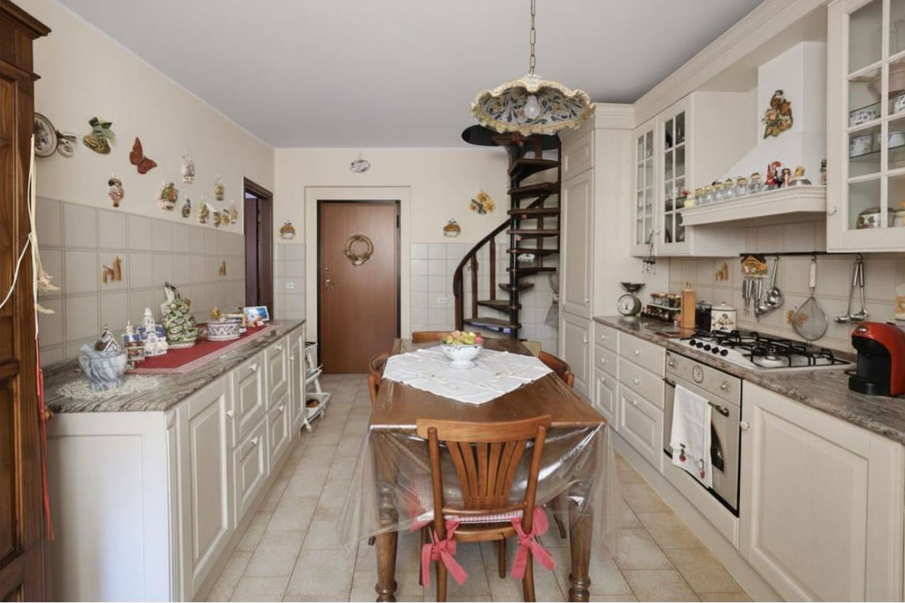 Casa singola in vendita a Pombia