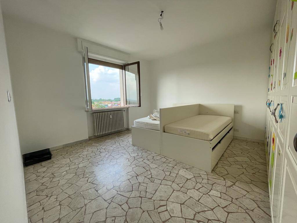 Appartamento in affitto a Oleggio