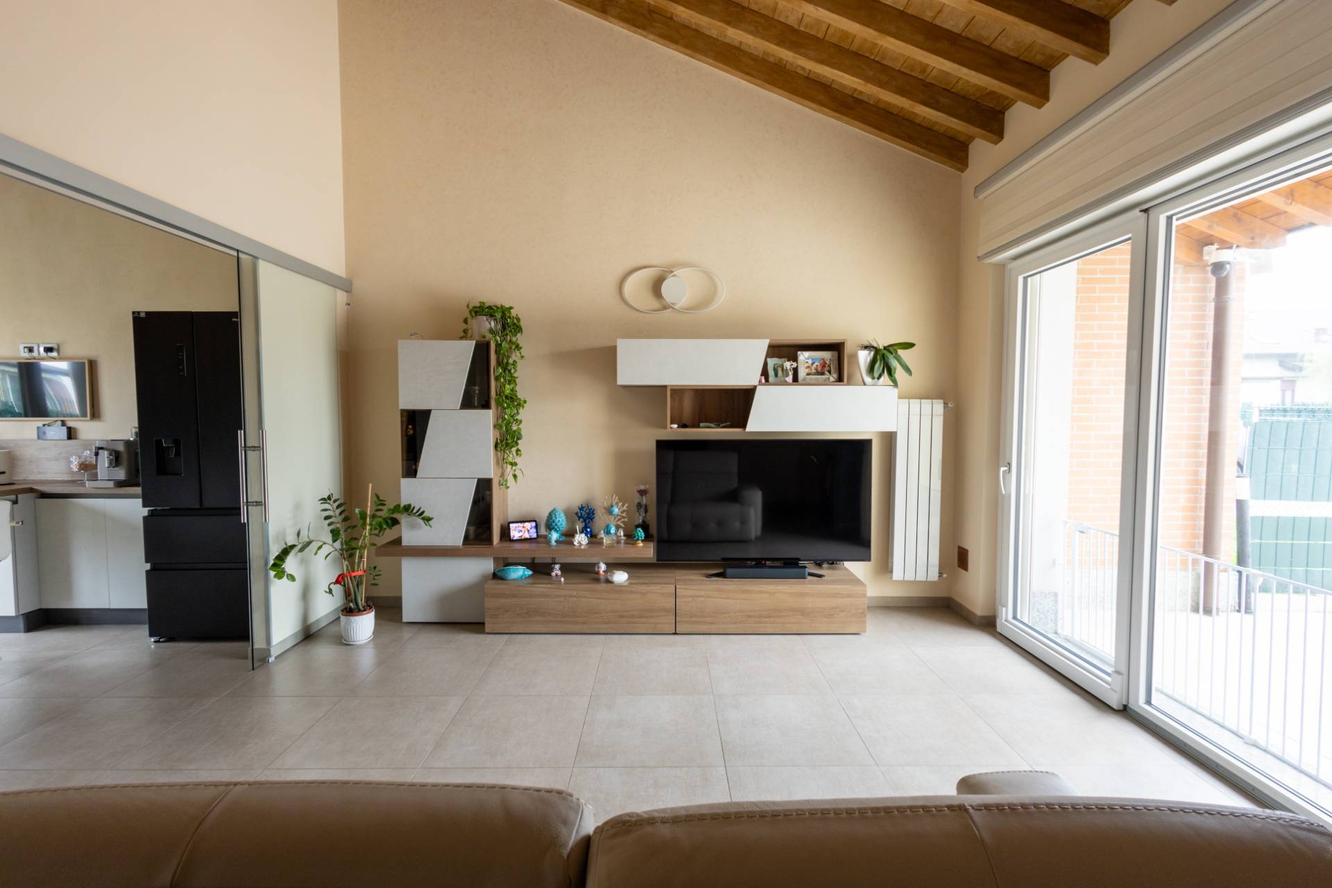 Villa in vendita a Oleggio