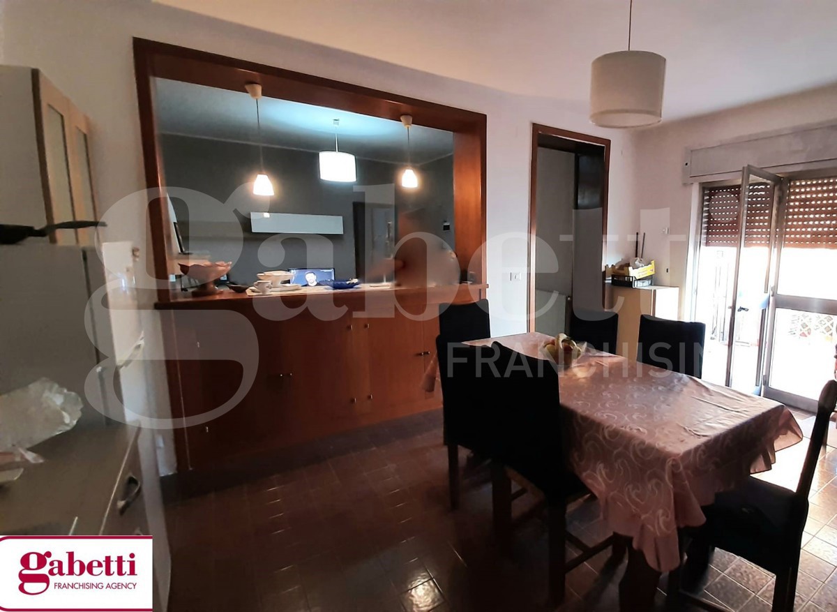 Stabile/Palazzo in vendita a Vairano Patenora