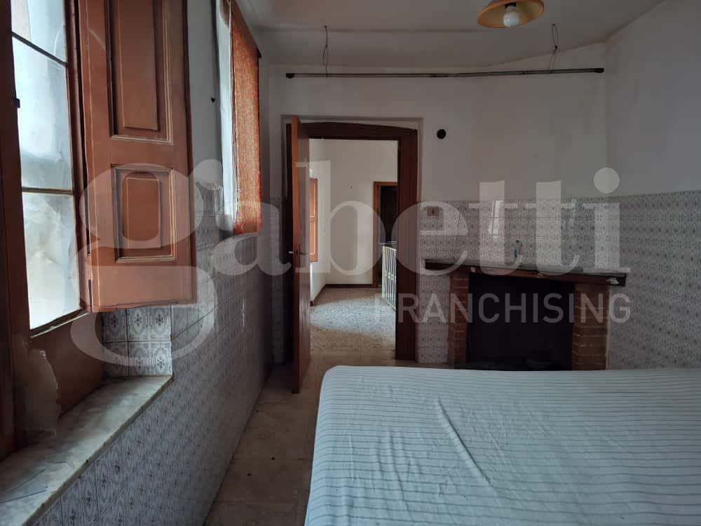 Casa indipendente con giardino a Caianello