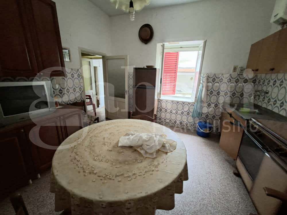 Rustico con giardino a Teano