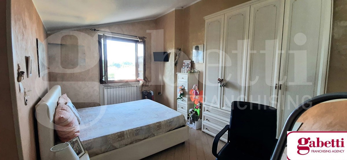 Villa con giardino a Teano