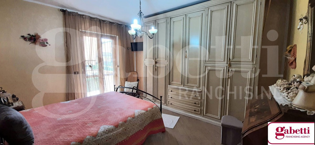 Villa con giardino a Teano