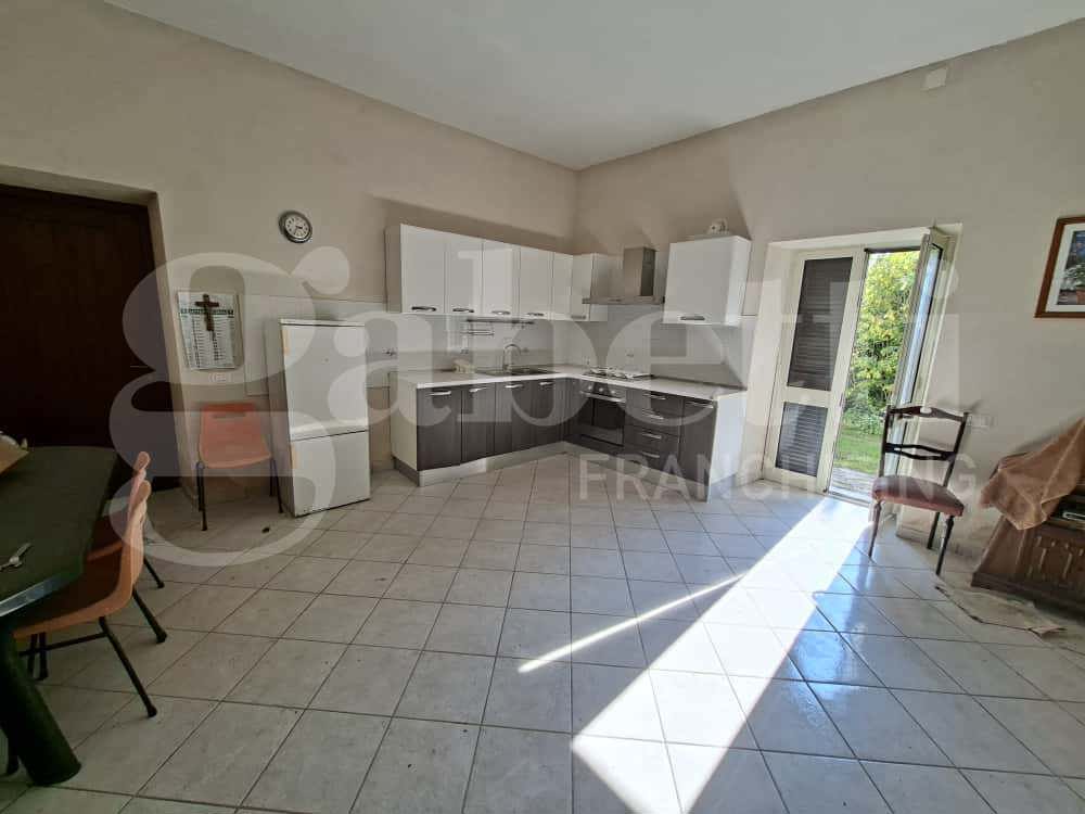 Casa indipendente con giardino a Capua