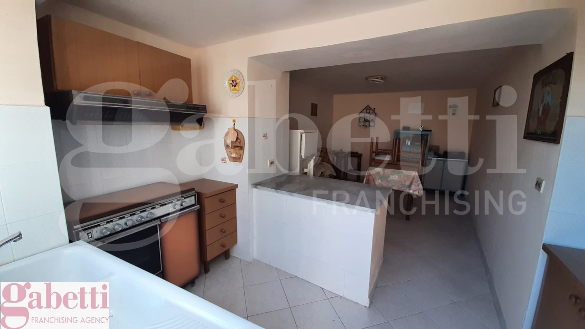 Rustico con giardino a Teano