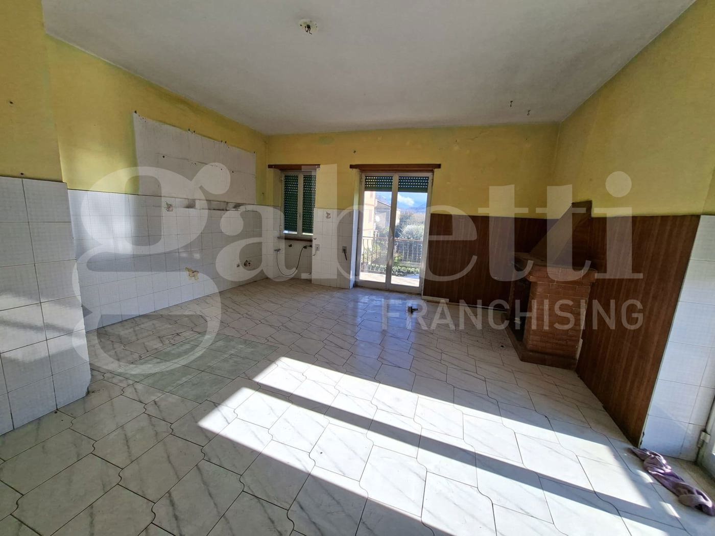 Appartamento con giardino a Caianello