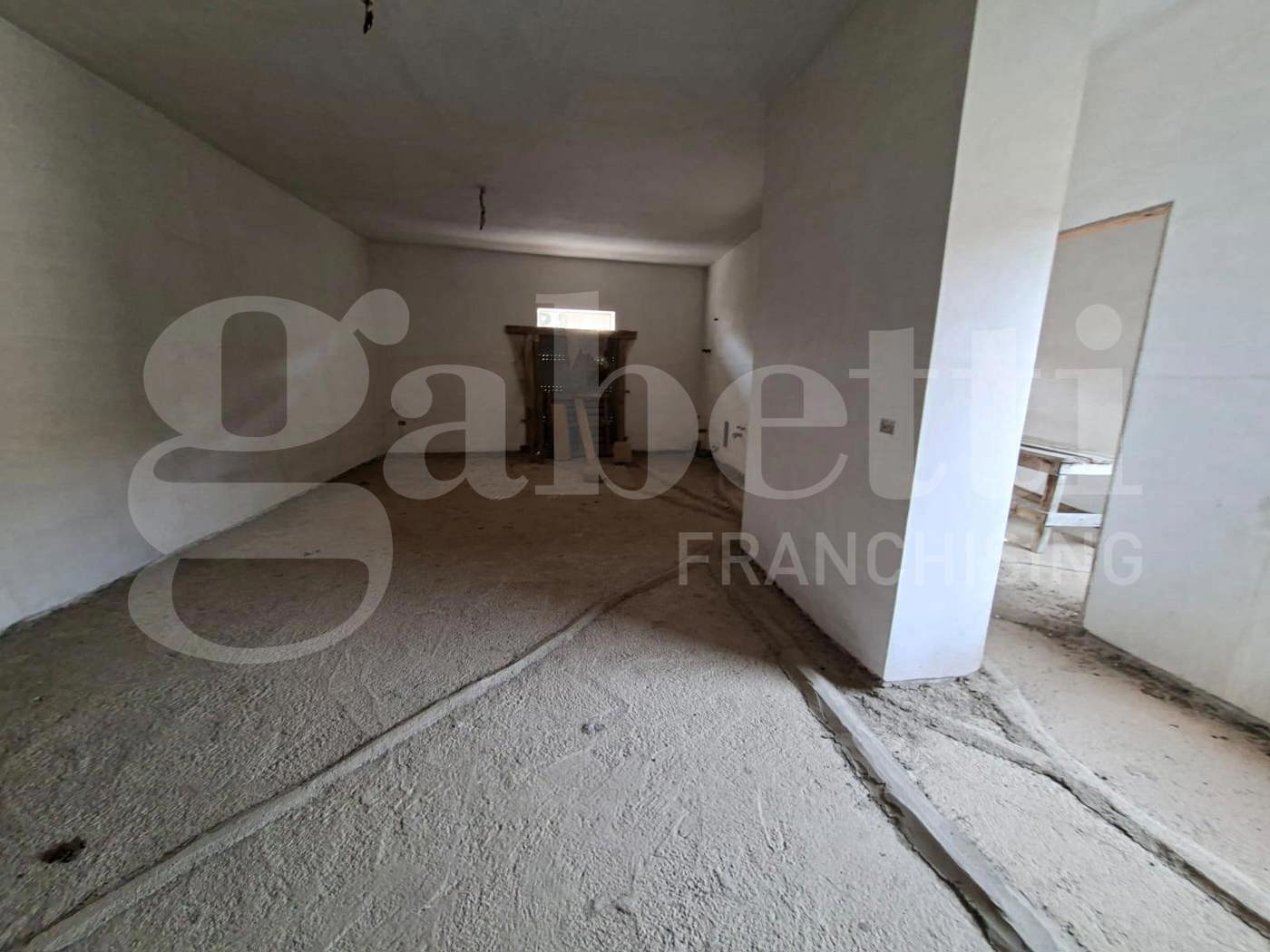 Casa indipendente con box doppio a Santa Maria Capua Vetere