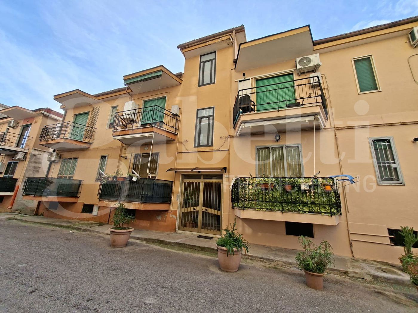 Quadrilocale in vendita a Curti