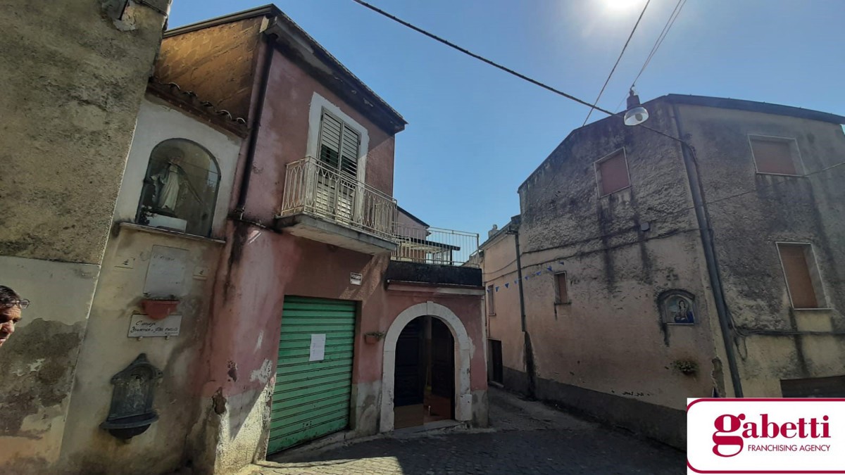 Casa indipendente in vendita a Teano