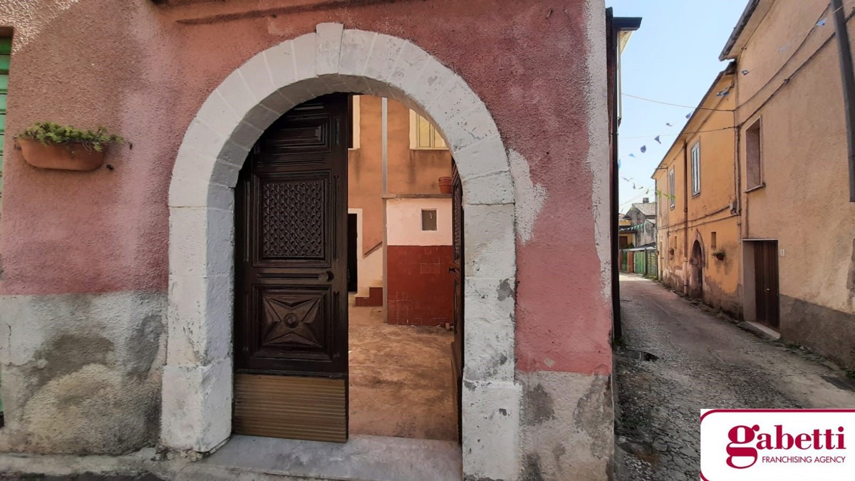 Casa indipendente in vendita a Teano