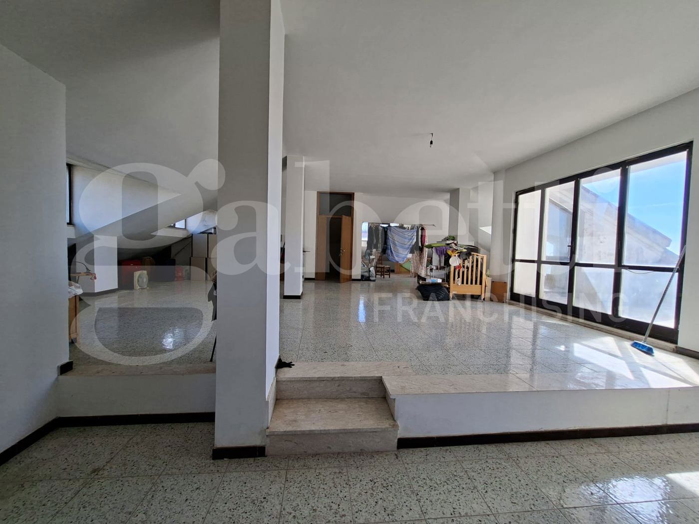 Quadrilocale in vendita a Teano