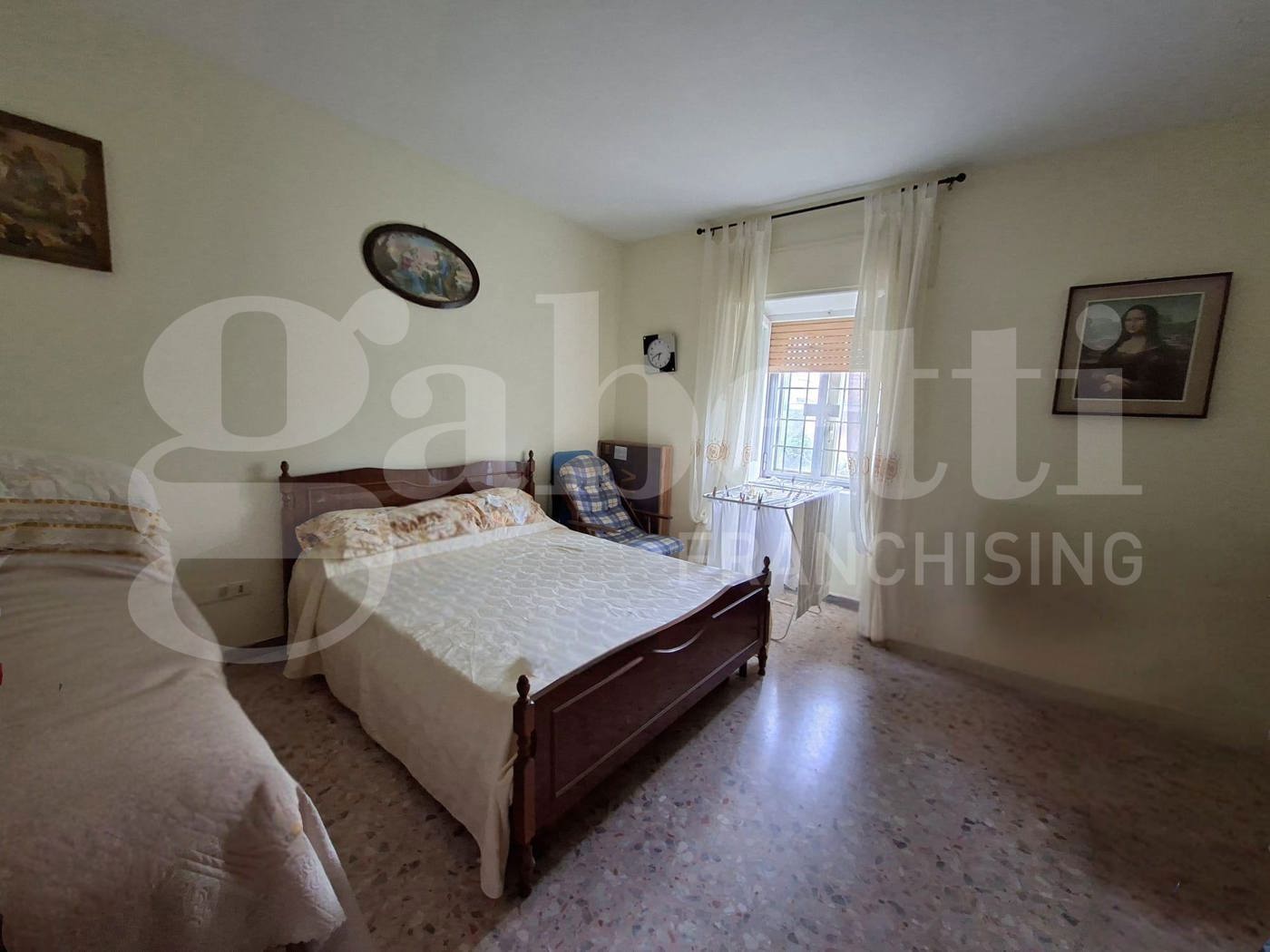 Casa indipendente con giardino a Teano