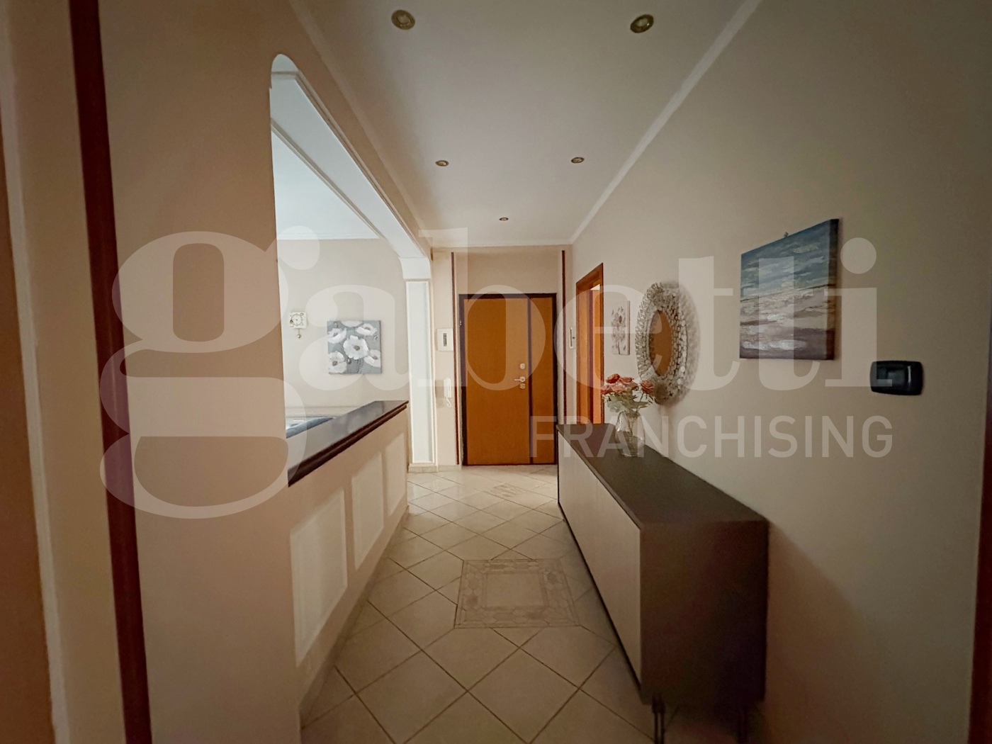 Quadrilocale in vendita a Santa Maria Capua Vetere