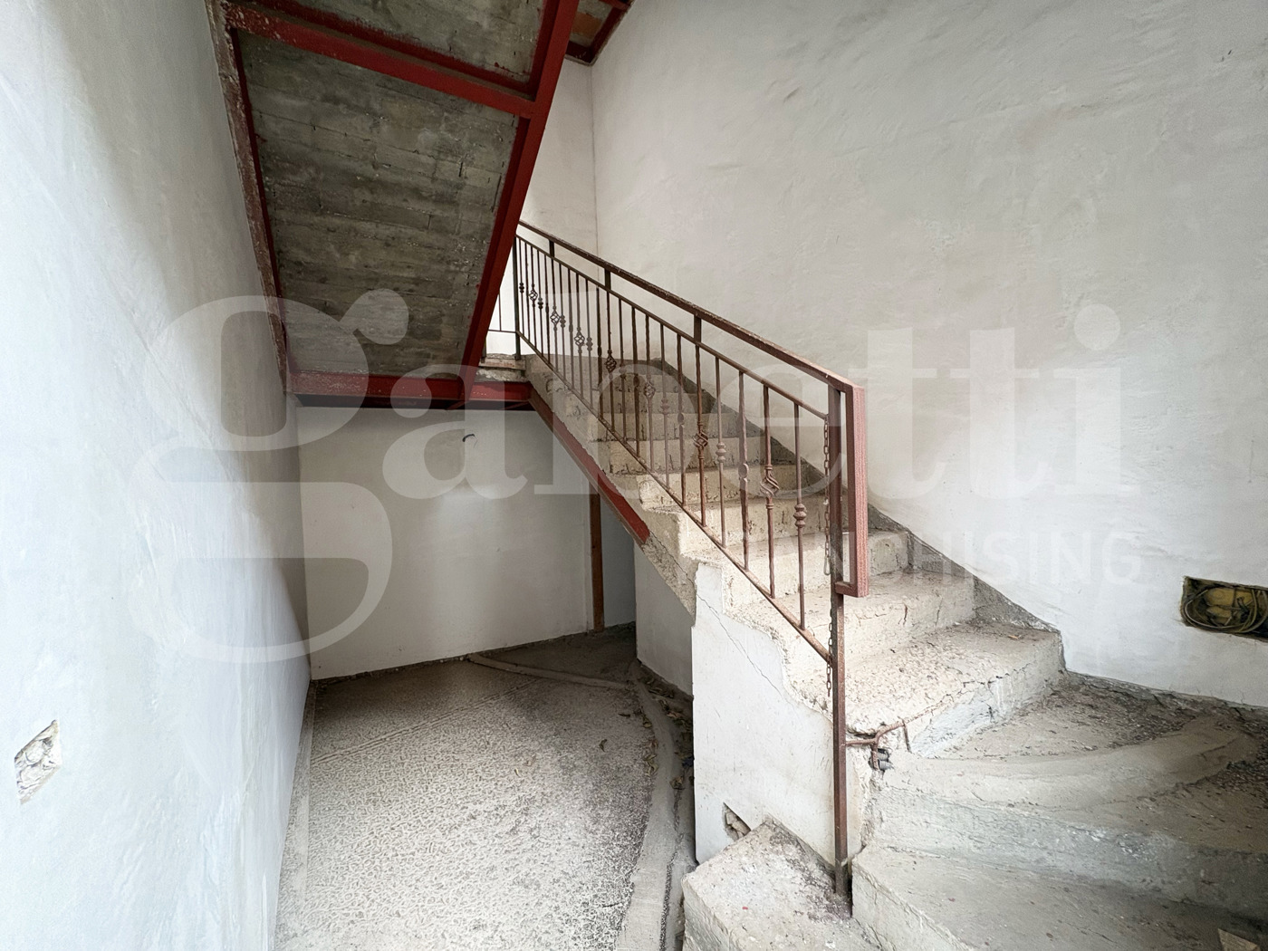 Casa indipendente con box doppio a Santa Maria Capua Vetere