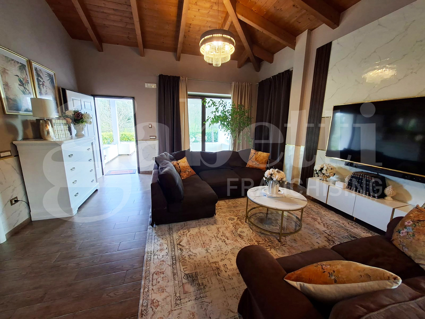 Casa indipendente nuova a Teano