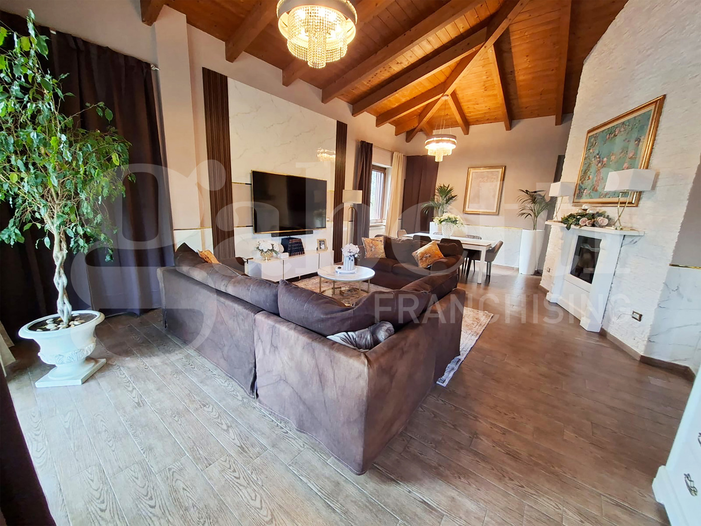 Casa indipendente nuova a Teano