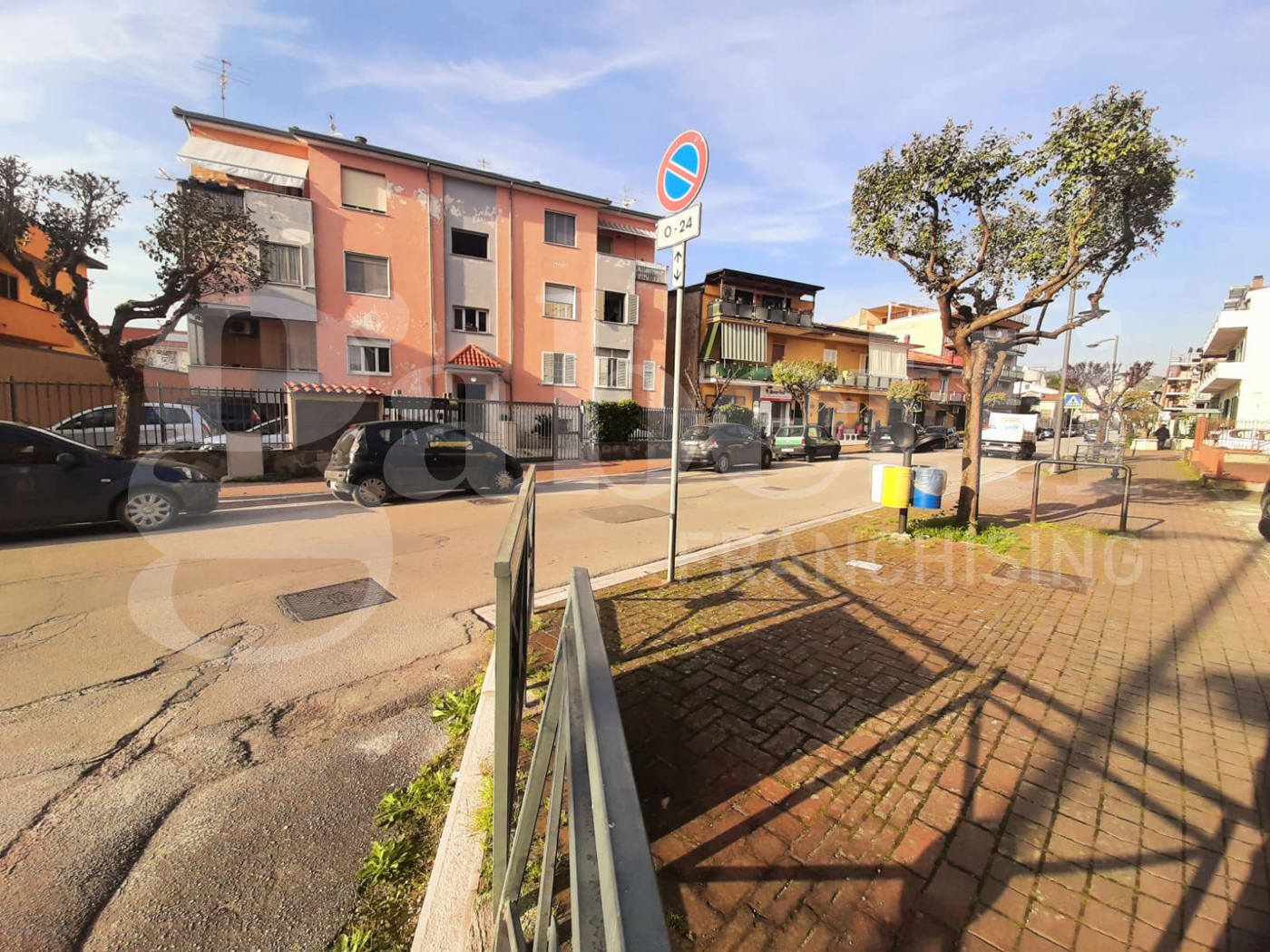 Negozio in vendita a San Prisco