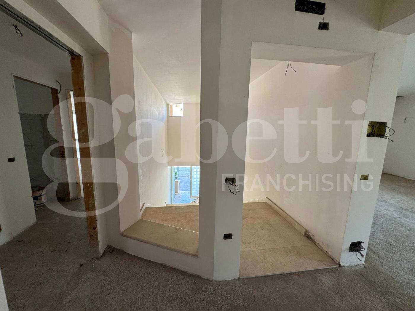 Attico con giardino a San Prisco