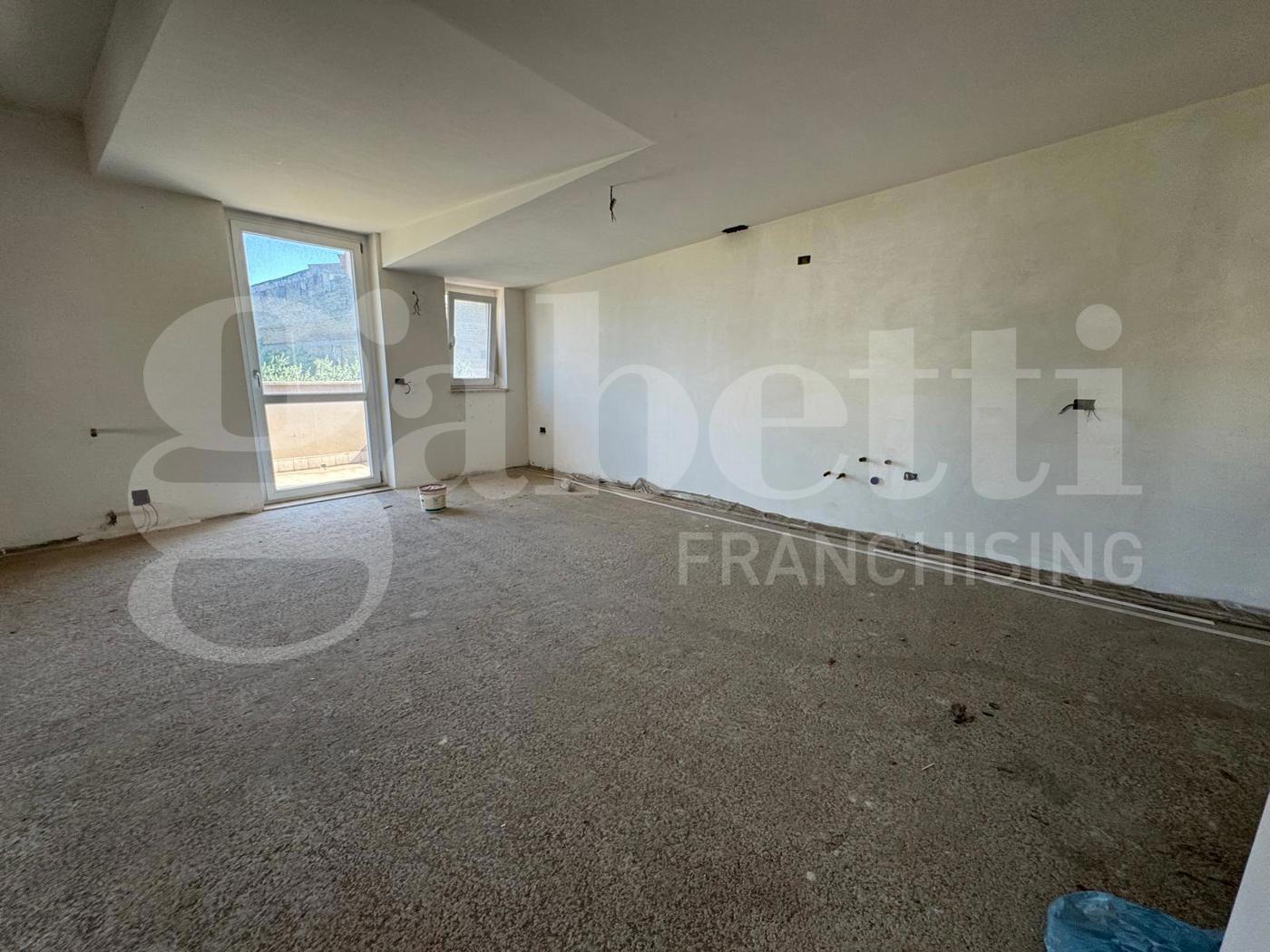 Attico con giardino a San Prisco