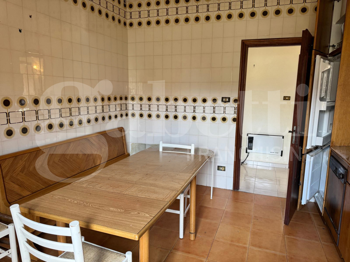 Villa con giardino a Castel di Sasso