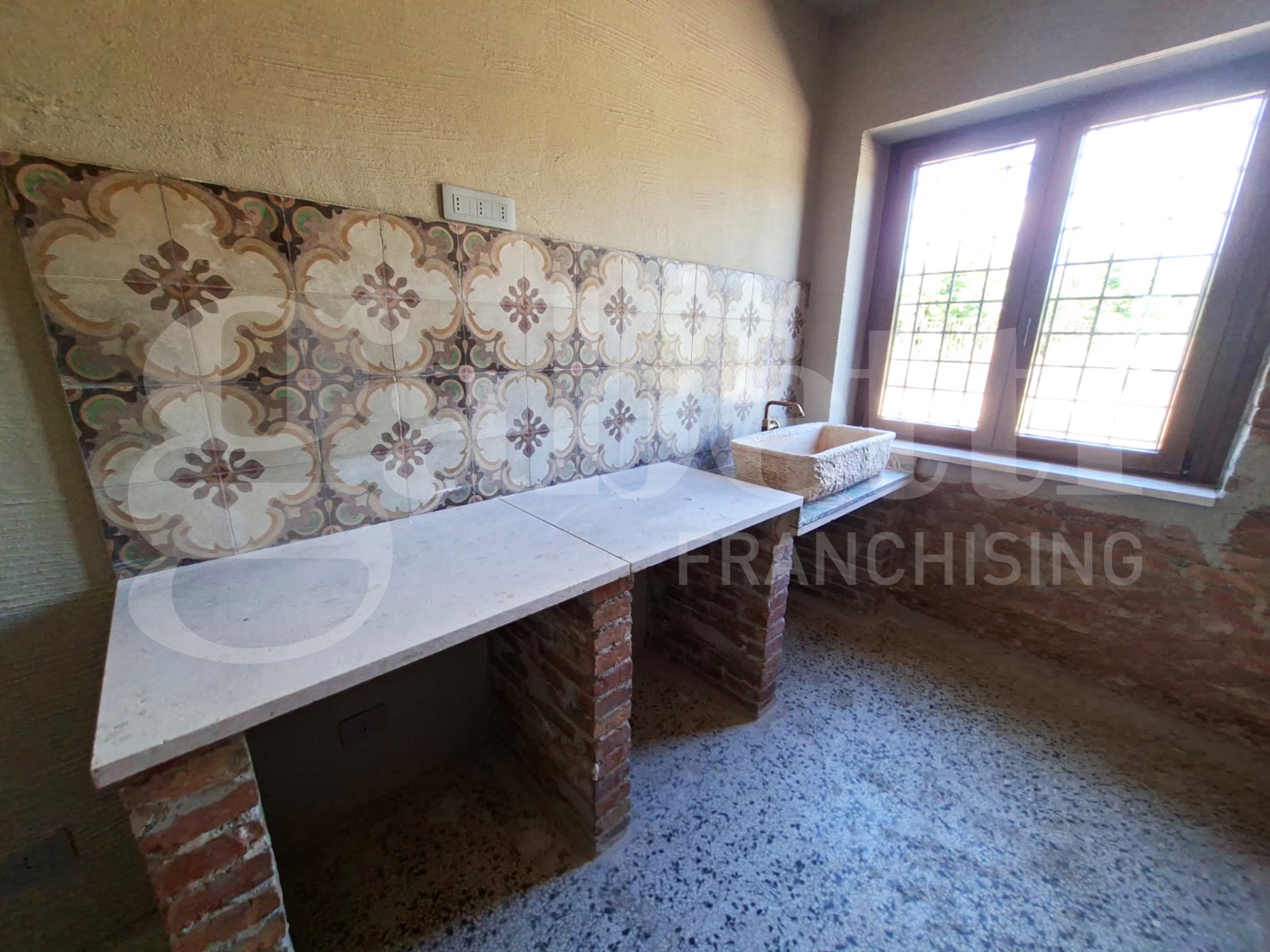 Villa con giardino a Teano