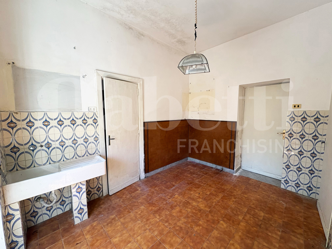 Casa indipendente con box a Santa Maria Capua Vetere