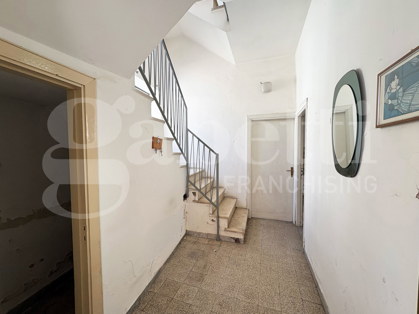 Casa indipendente con box a Santa Maria Capua Vetere