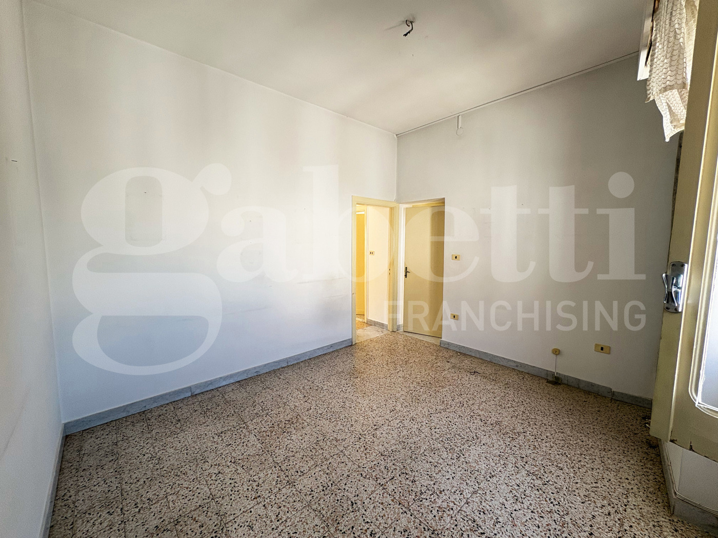 Casa indipendente con box a Santa Maria Capua Vetere