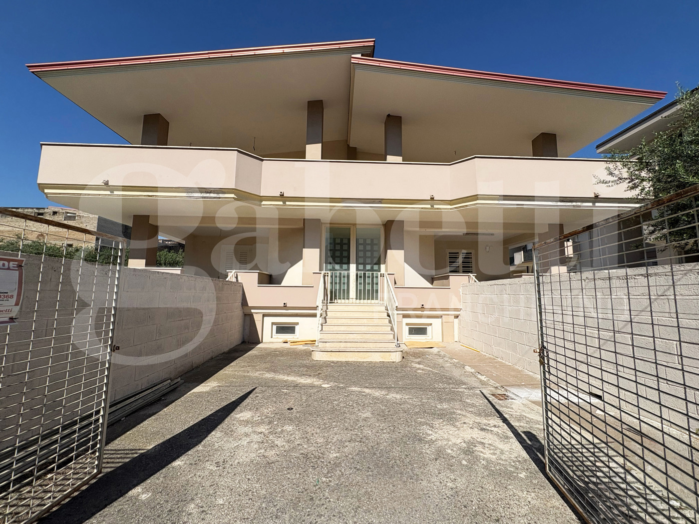 Attico con box doppio a San Prisco