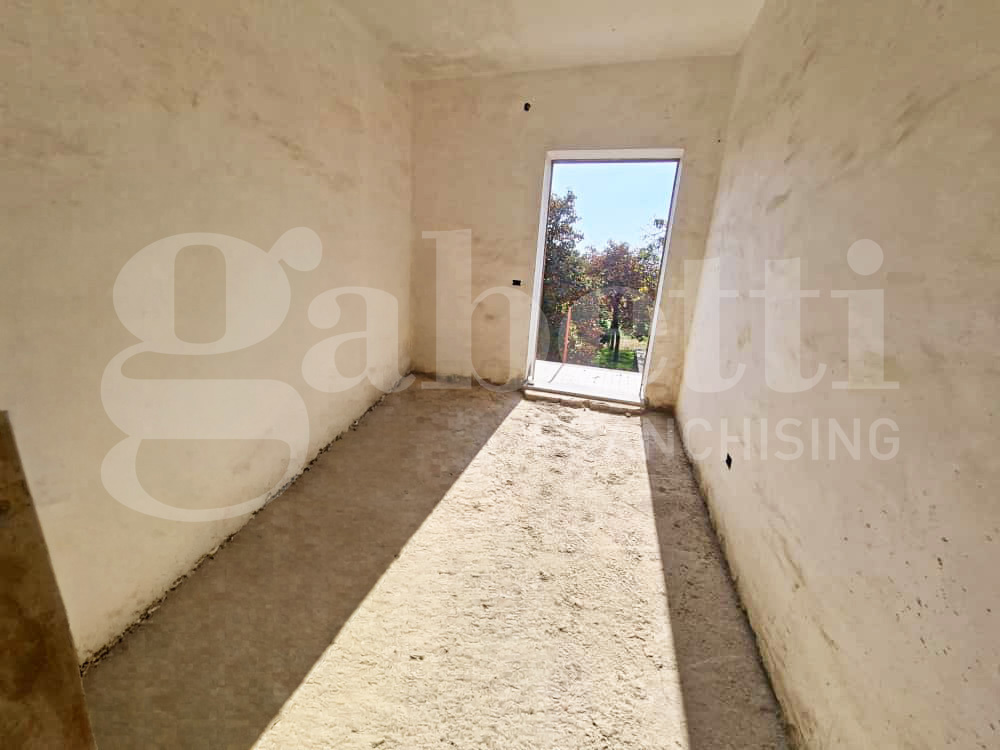 Casa indipendente con giardino a Capua