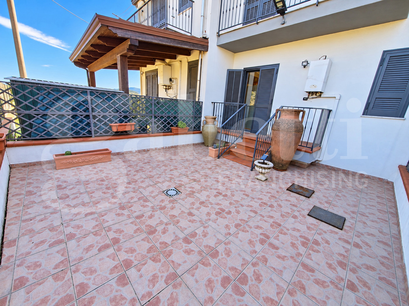 Villa con giardino a Teano