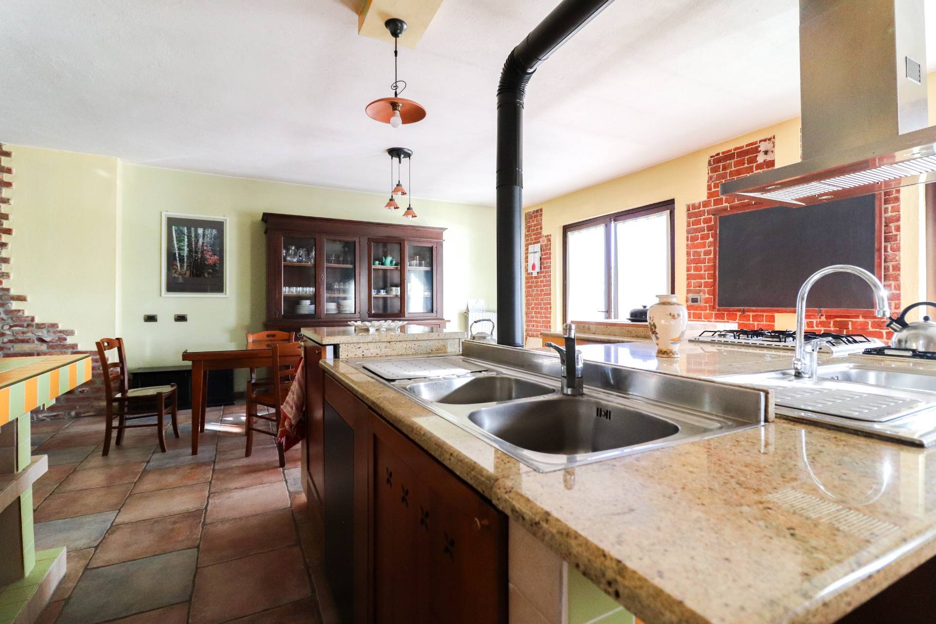 Villa in vendita a Santo Stefano Roero, San Lorenzo