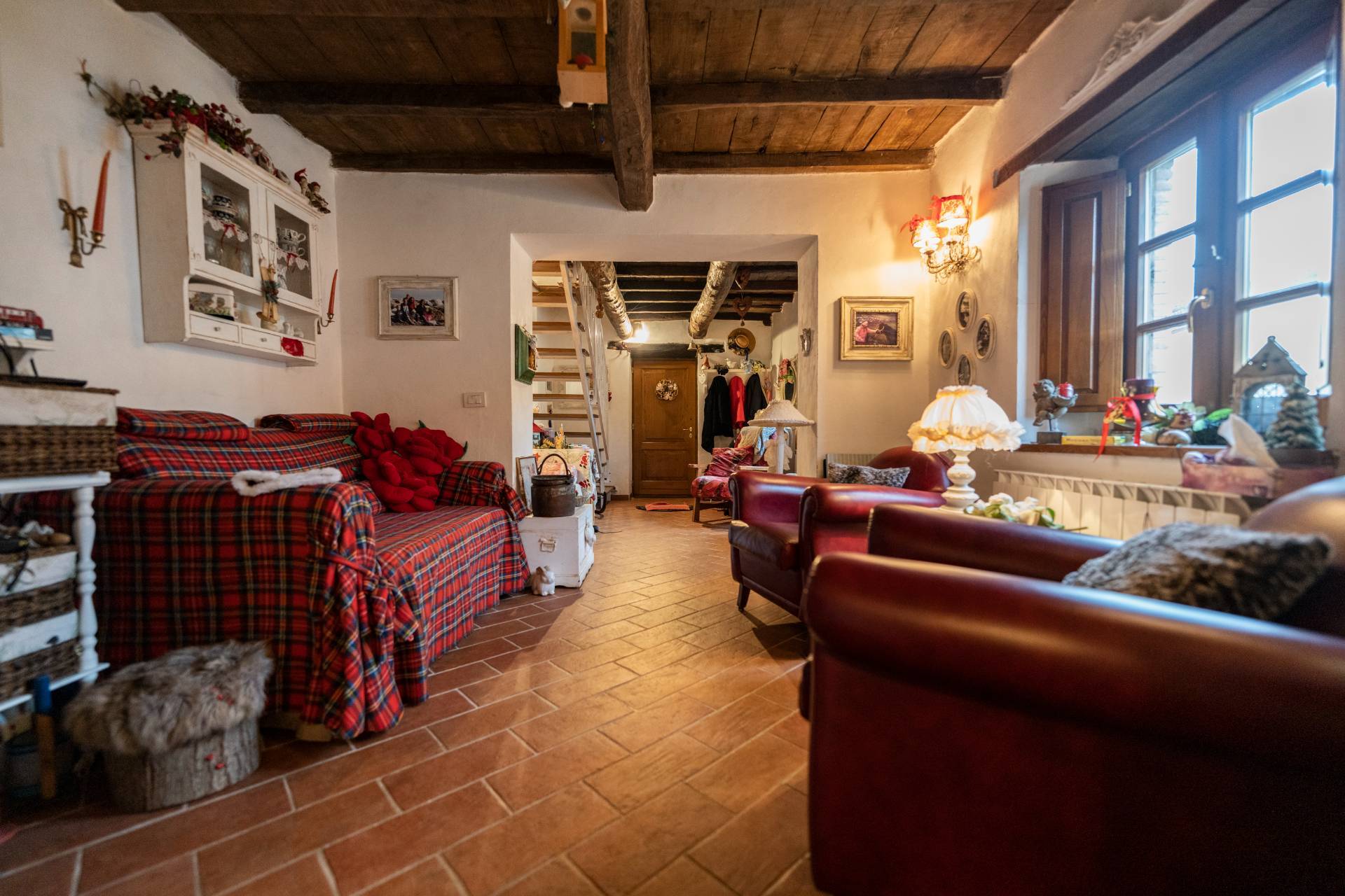 Casa di paese in vendita a Fabbriche di Vergemoli