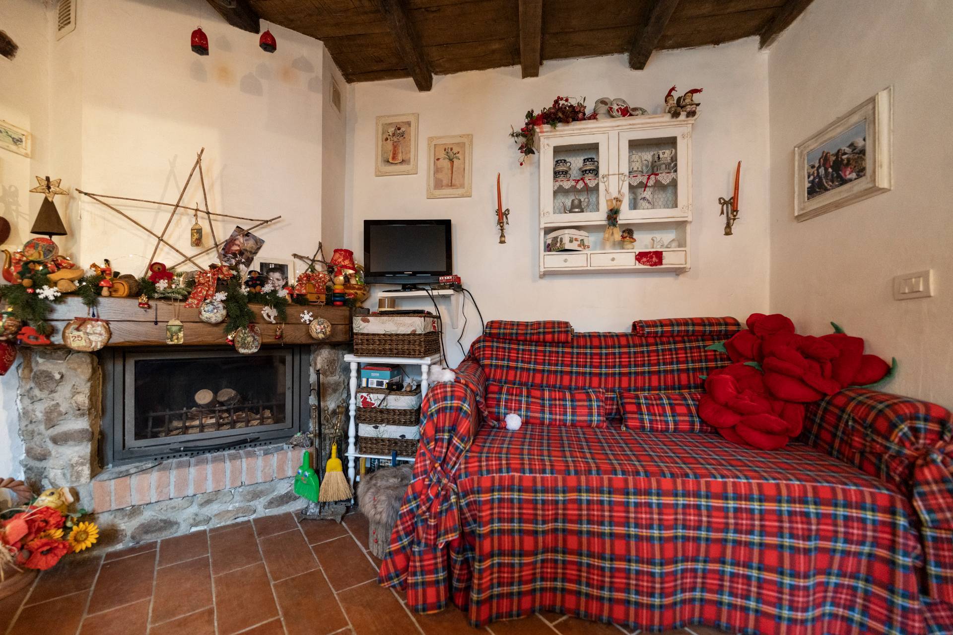 Casa di paese in vendita a Fabbriche di Vergemoli