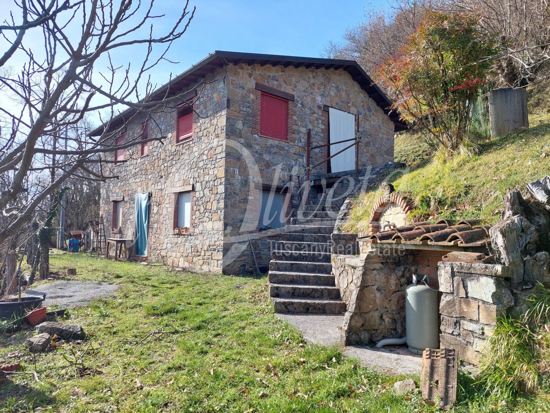Casa indipendente in vendita a Bagni di Lucca, San Cassiano di Cotroni