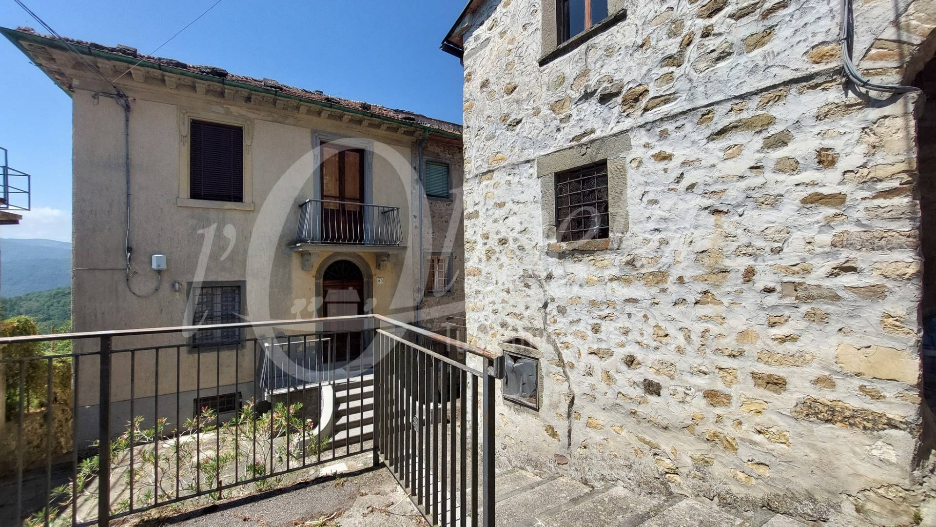 Casa semindipendente in vendita a Bagni di Lucca, San Cassiano di Cotroni