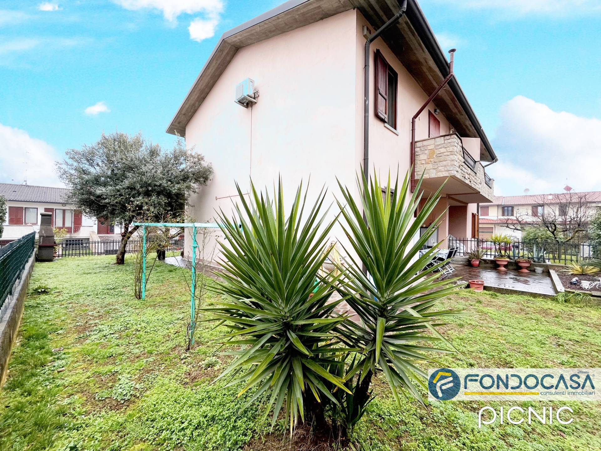 Villette a schiera in vendita a Capriolo