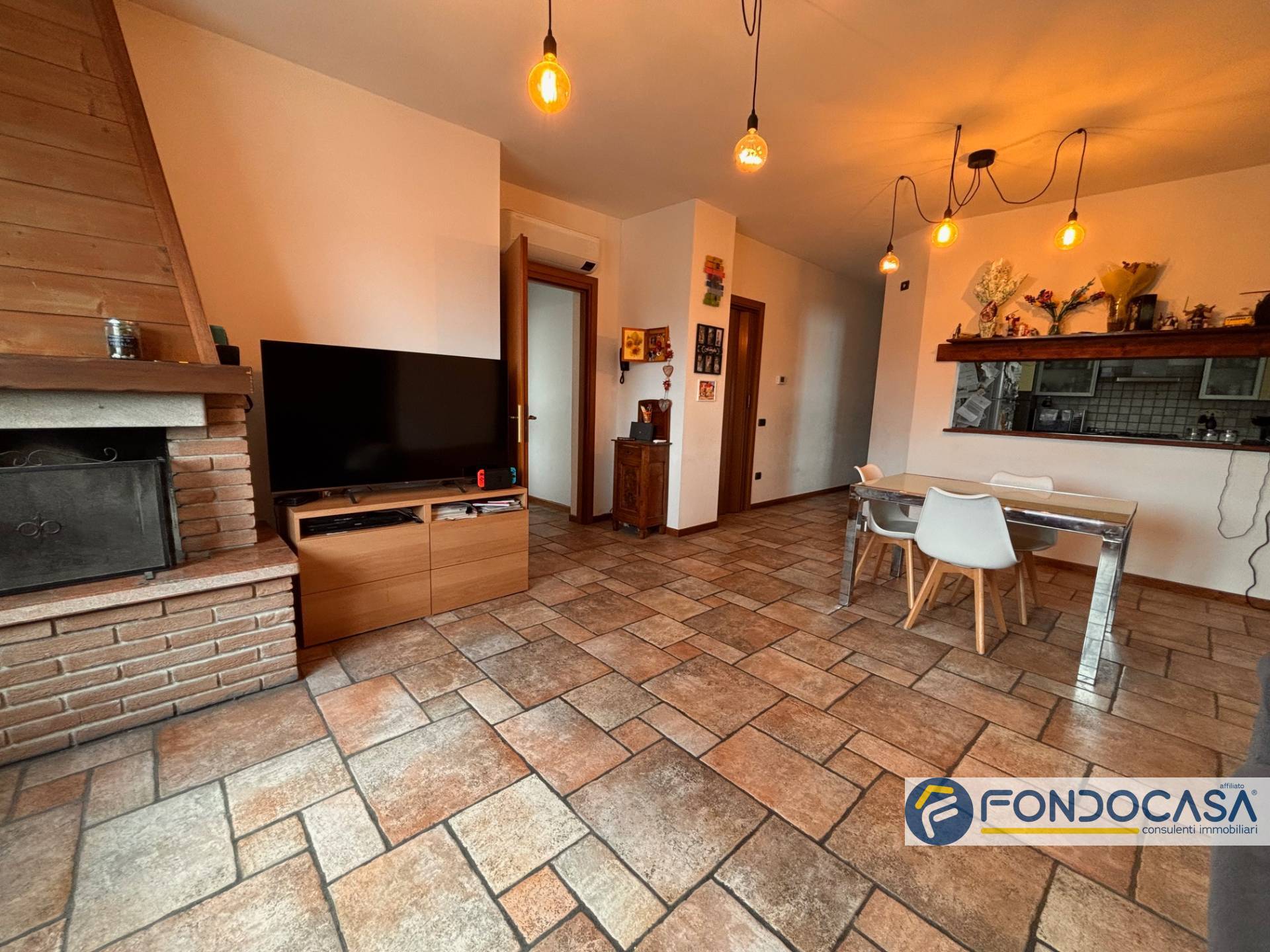 Appartamento in vendita a Cologne