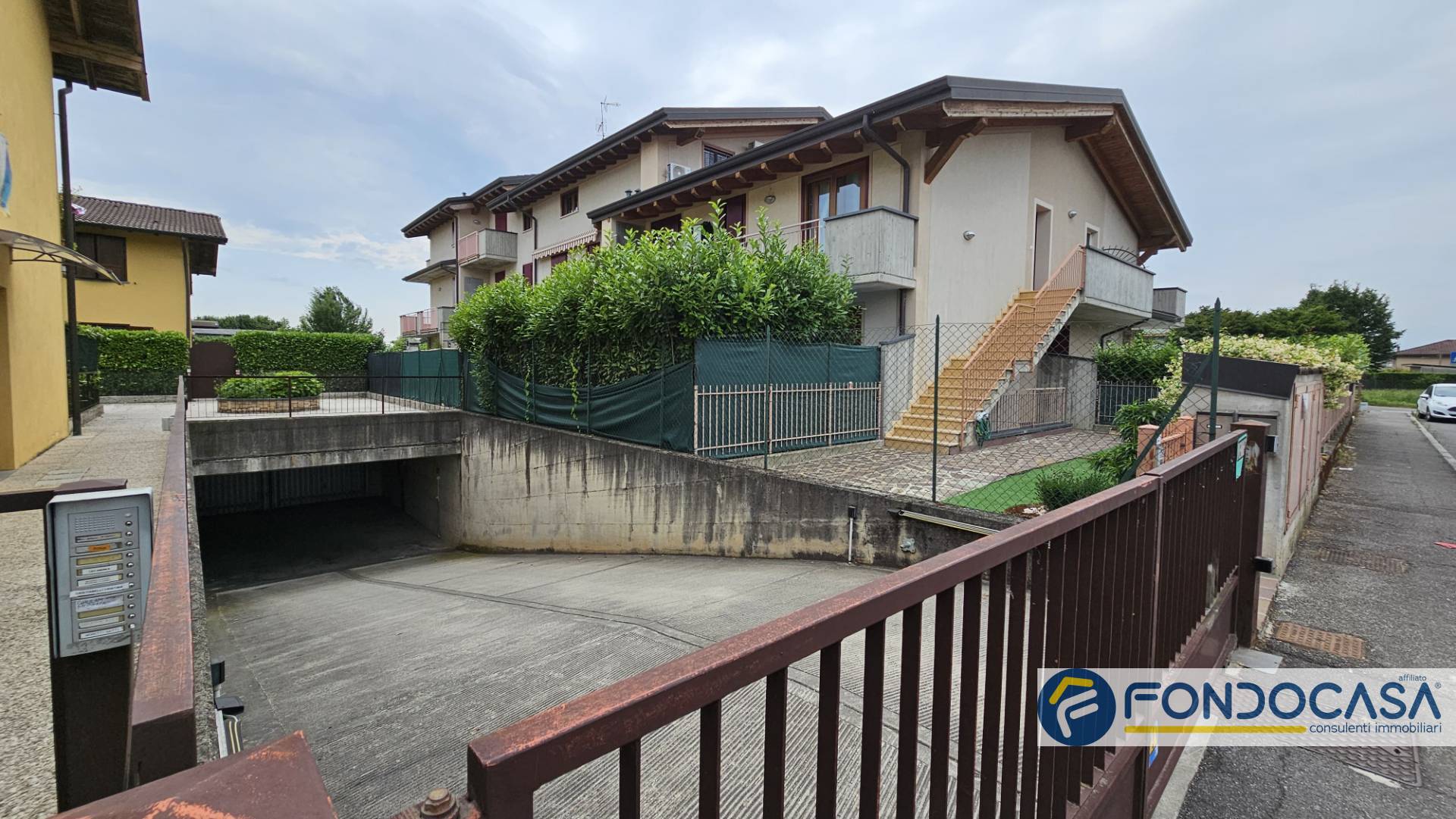 Box o garage in vendita a Telgate