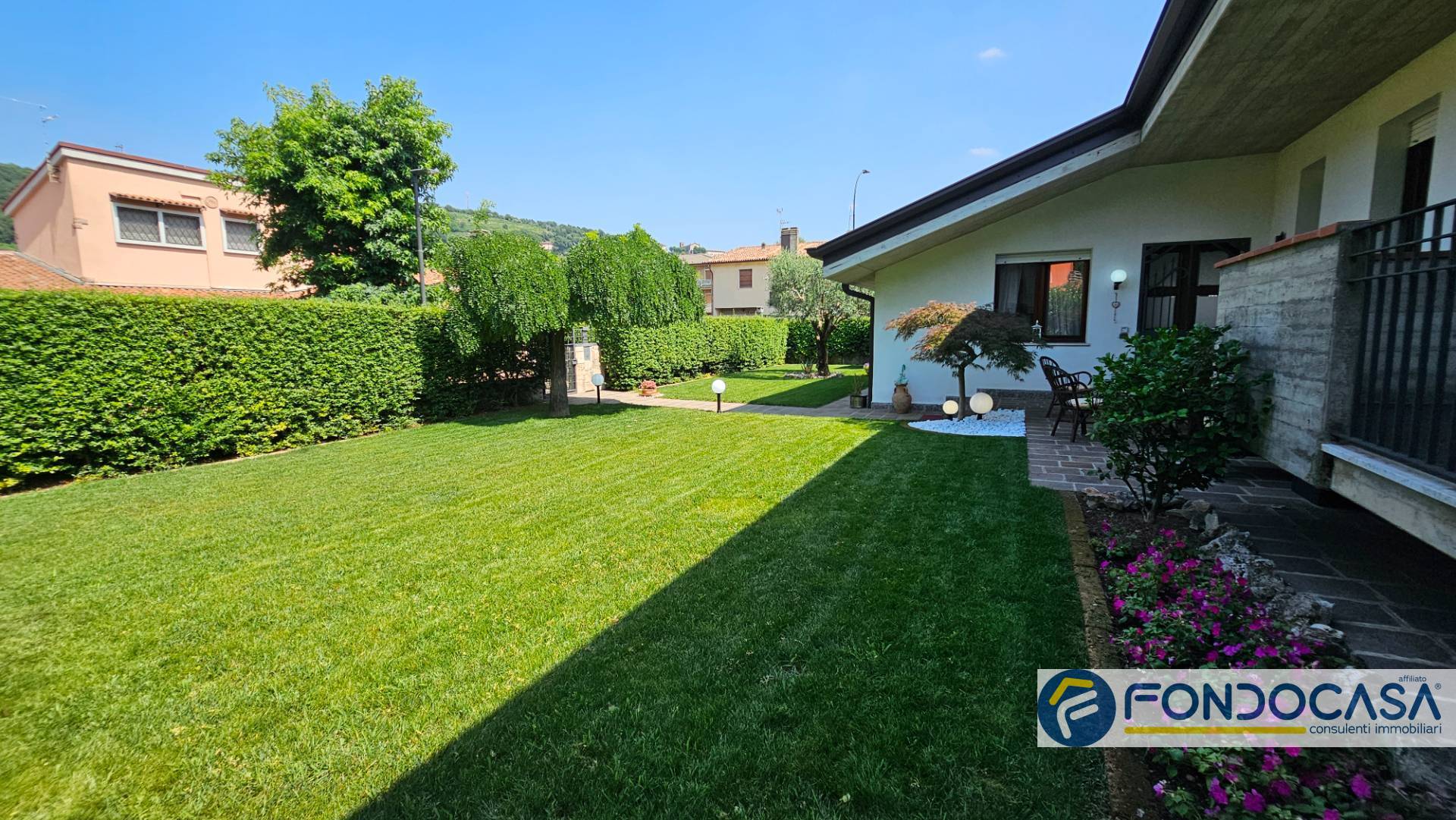 Villa bifamiliare in vendita a Coccaglio