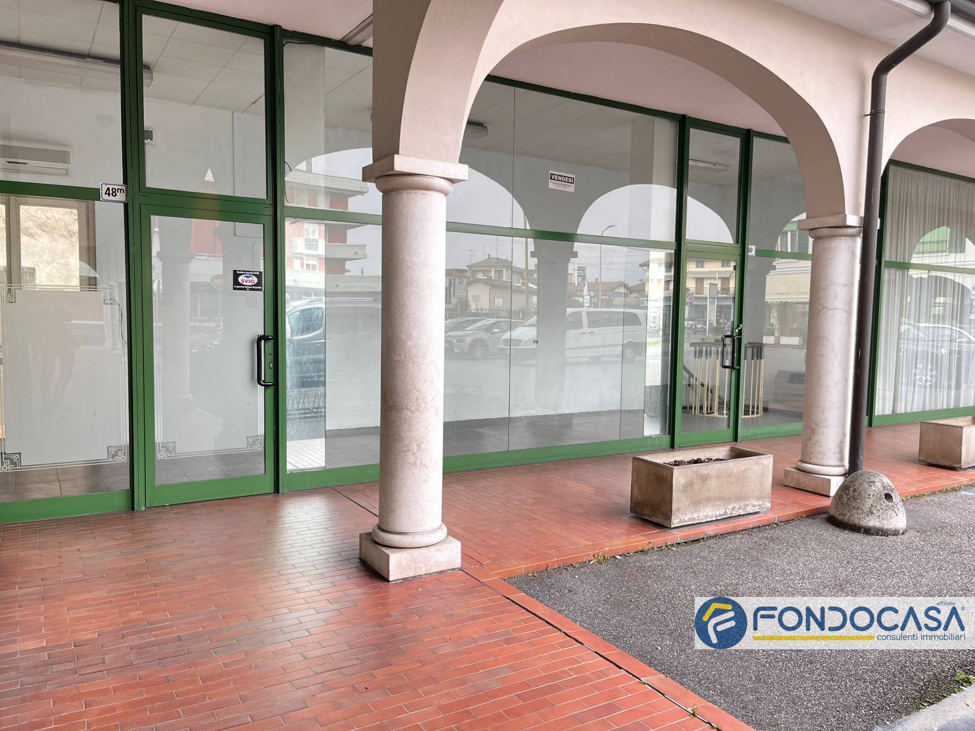 Locale commerciale in vendita a Ospitaletto