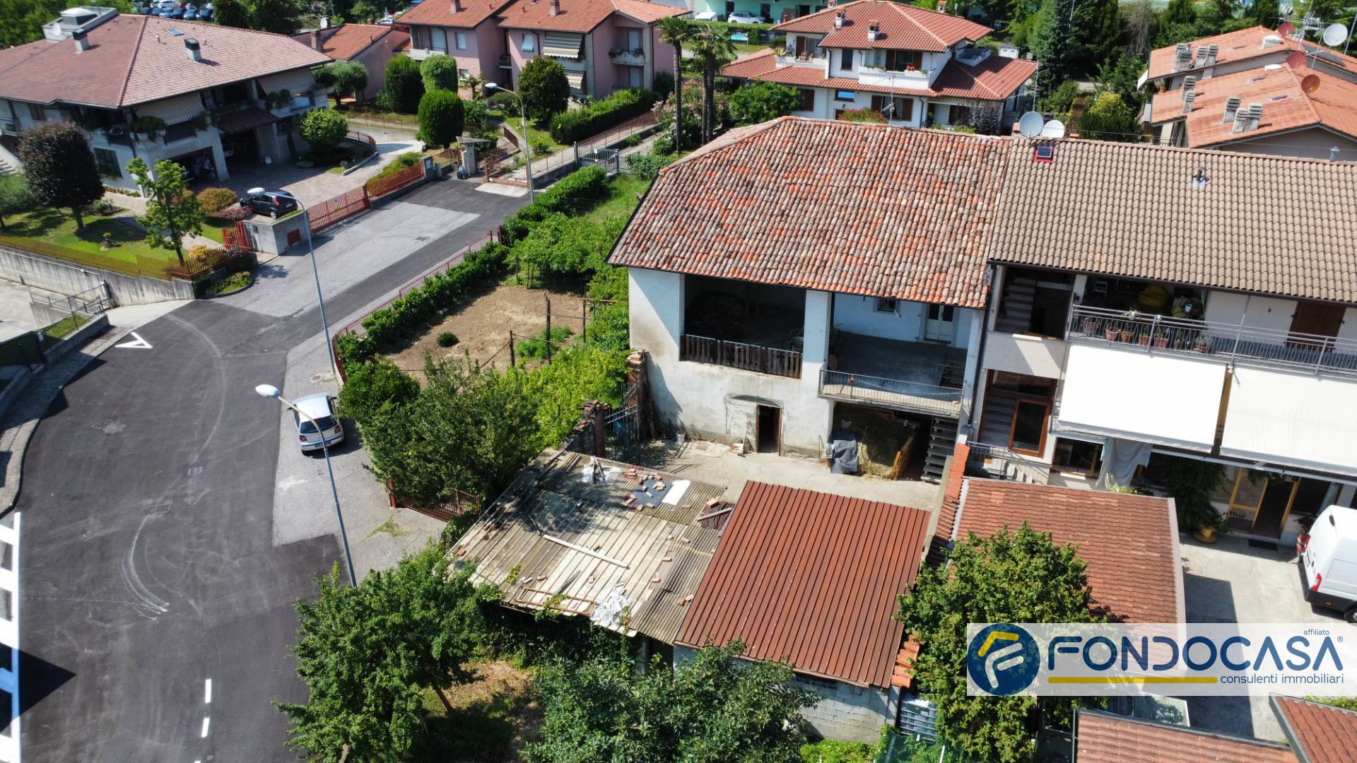 Casale di campagna in vendita a Grumello del Monte