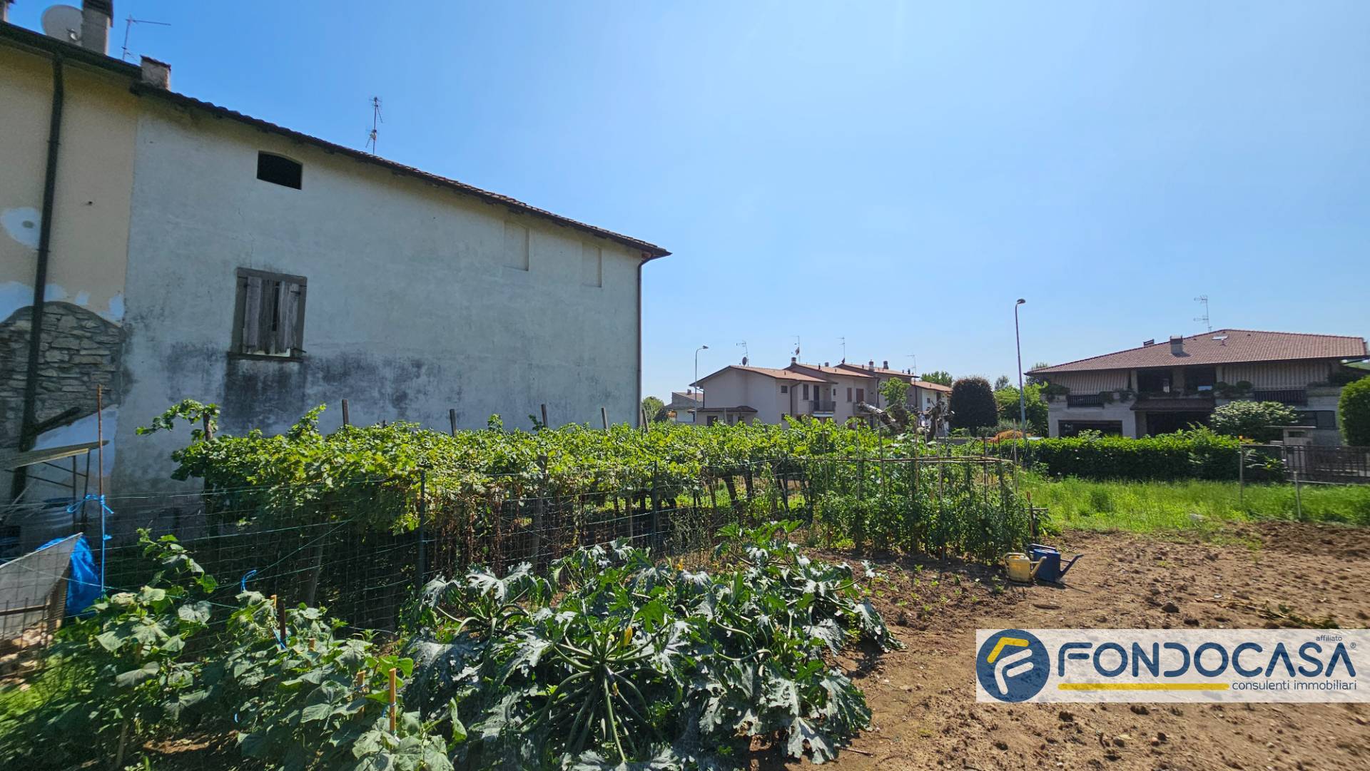 Casale di campagna in vendita a Grumello del Monte