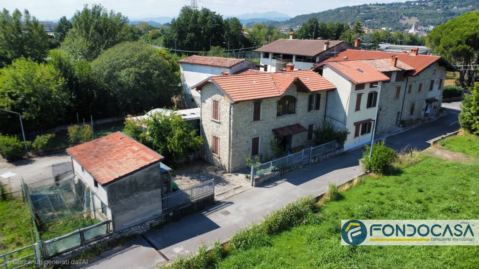 Abitazioni tipiche storiche in vendita a Chiuduno