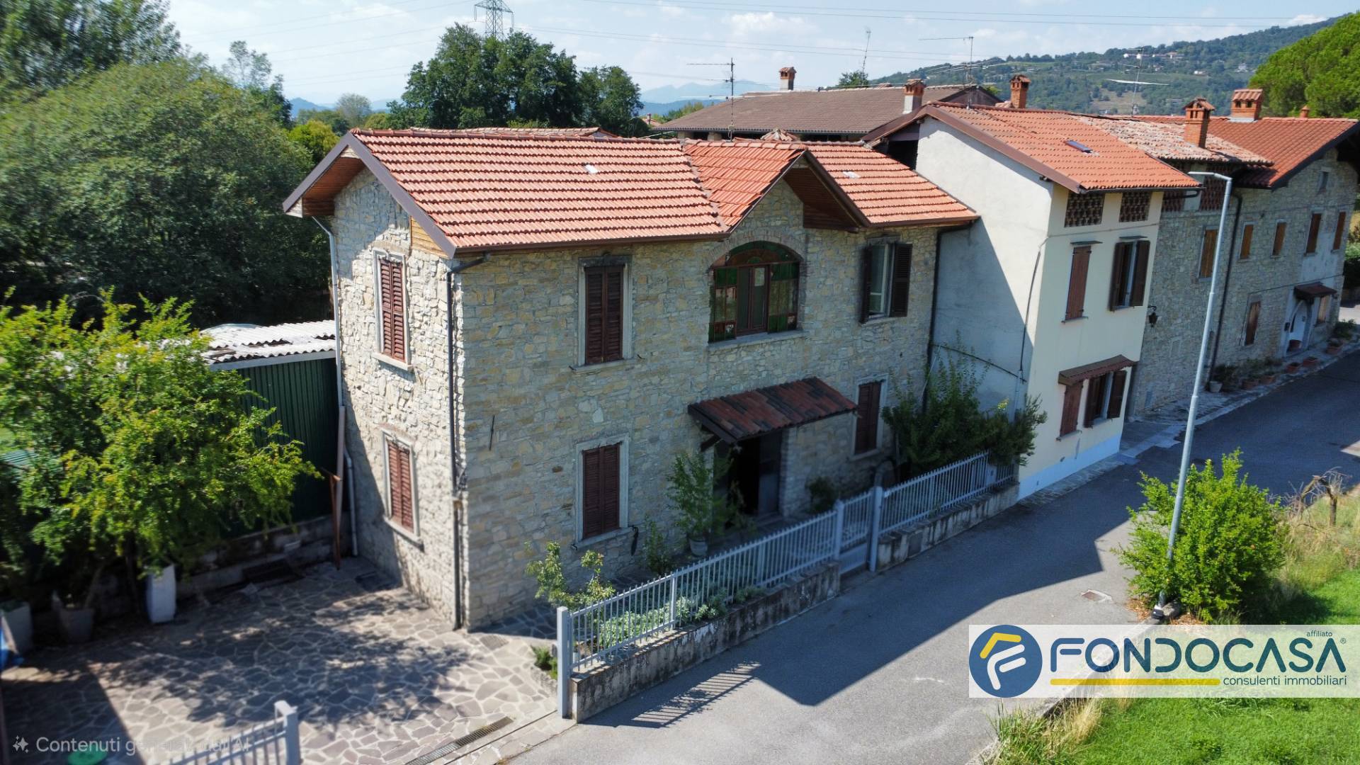 Abitazioni tipiche storiche in vendita a Chiuduno